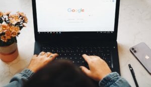 Mehr über den Artikel erfahren Effektive Kundenakquise durch SEA-Maßnahmen
