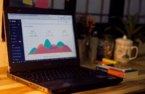 Mehr über den Artikel erfahren Effektive Zoho CRM Berichte und Analysen