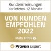 Ein goldenes Abzeichen mit der Aufschrift „von kunden Mitarbeiter 2020“, erreicht durch Marketing Automation.
